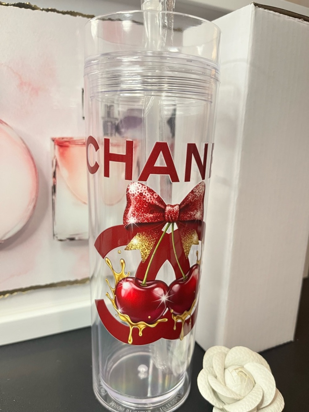 🆕Plastic (Bpa free)🍒 FASHION TUMBLER NWT ( handmade)NIB WITH STRAW TOPPER . - Picture 2 of 4